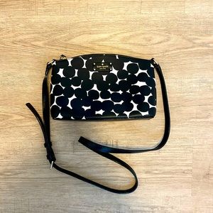 Kate spade leather crossbody purse